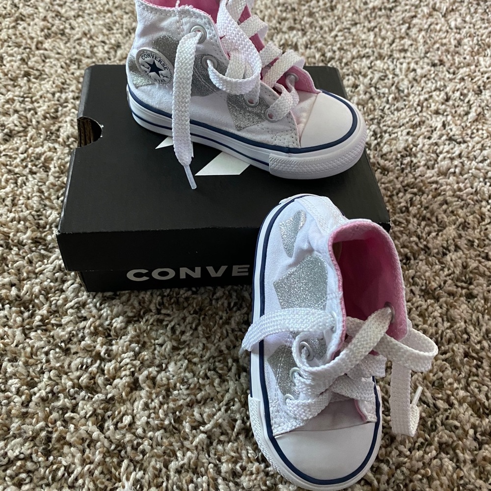 Toddler shoes